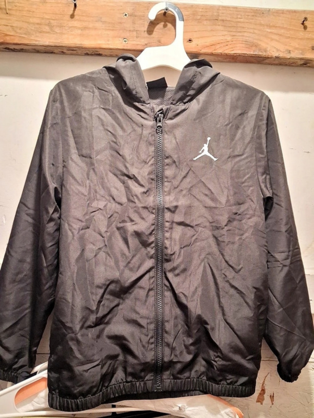 Jordan Dri-FIT jacket Boys Medium Black Like New